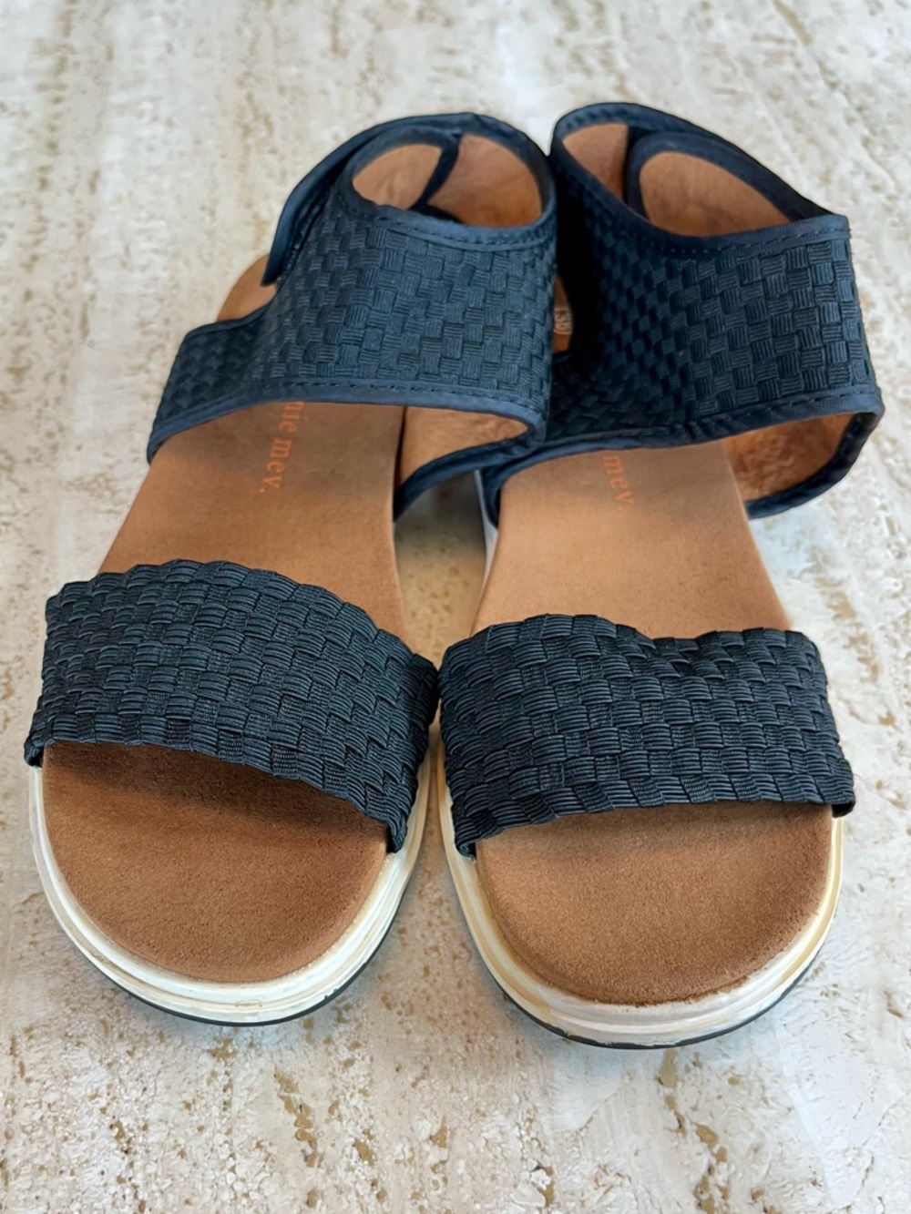 Bernie Mev. New York • Flat Woven Stretch Sandals • Black • Size 38